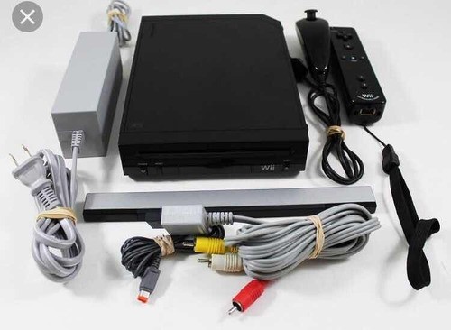 Nintendo Wii Usada + Par de Joystick + Lectora + 3 Juegos